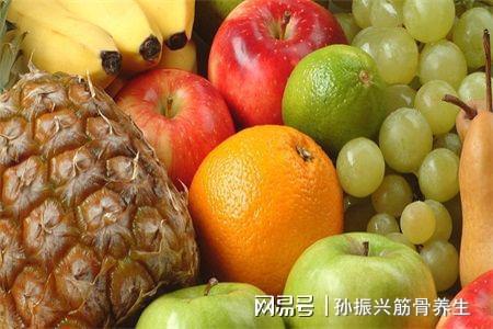 要少吃3种水果和4种蔬菜爱游戏爱体育高尿酸患者